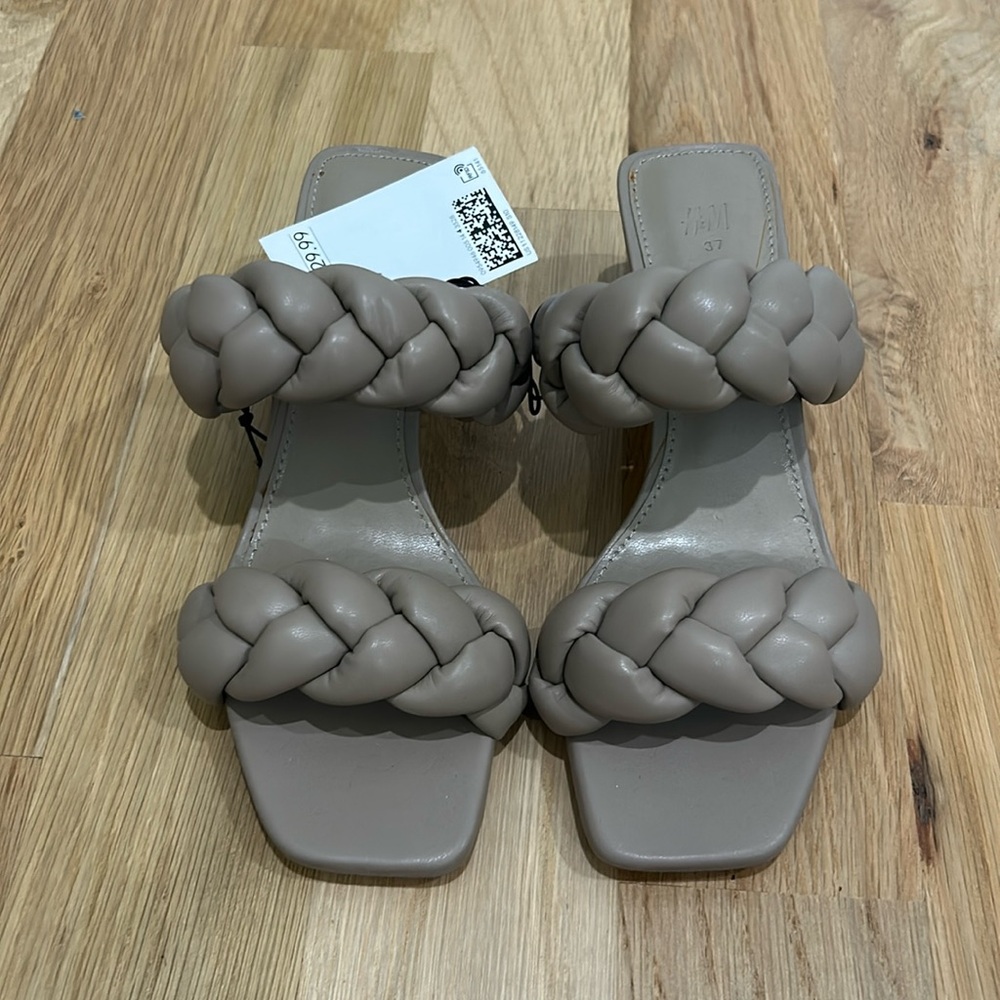 H&M Heels. Never been worn. Size 37